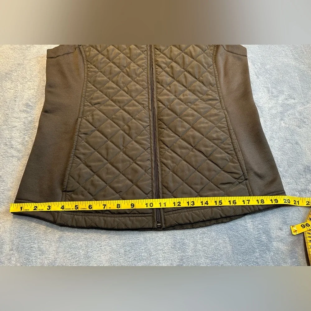 Van Heusen•insulated full-zip vest•women’s small•polyester•gray•quilted•pockets - Picture 9 of 13